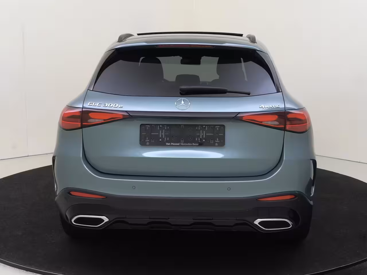 Mercedes-Benz GLC-klasse 300e 4MATIC Business Solution AMG / Winterpakket / Memory-Stoelen / Headup-Display / Trekh