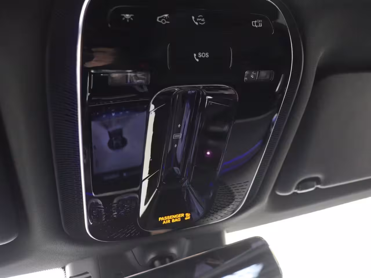 Mercedes-Benz GLC-klasse 300e 4MATIC Business Solution AMG / Winterpakket / Memory-Stoelen / Headup-Display / Trekh