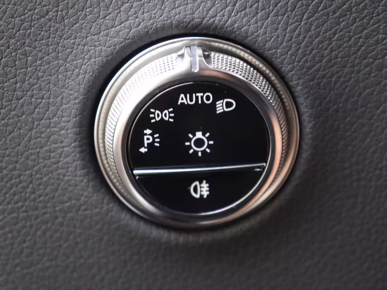 Mercedes-Benz GLC-klasse 300e 4MATIC Business Solution AMG / Winterpakket / Memory-Stoelen / Headup-Display / Trekh