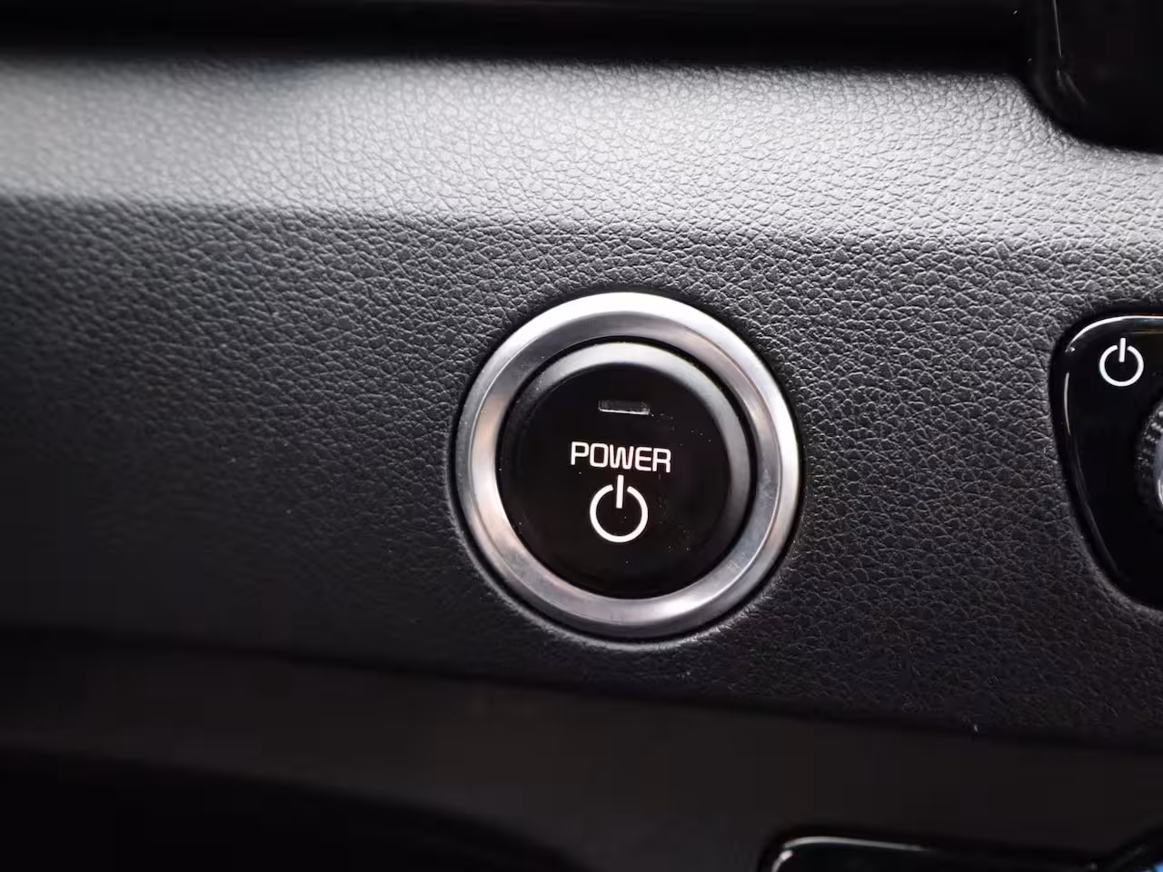 Kia e-Niro ExecutiveLine 64 kWh Leder | Elektr. Stoelen met geheugen | Stoelverwarming en verkoeling
