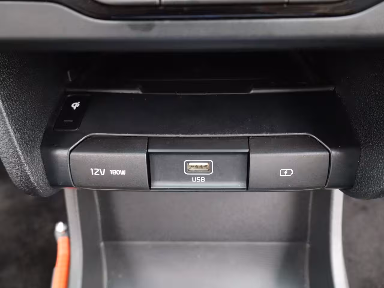 Kia e-Niro ExecutiveLine 64 kWh Leder | Elektr. Stoelen met geheugen | Stoelverwarming en verkoeling