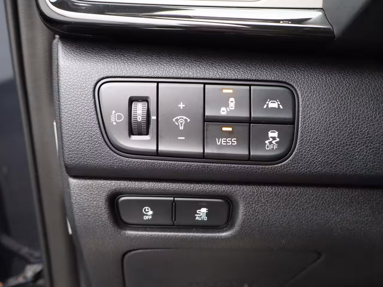 Kia e-Niro ExecutiveLine 64 kWh Leder | Elektr. Stoelen met geheugen | Stoelverwarming en verkoeling