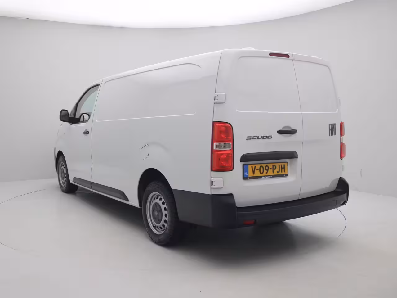 Fiat Scudo 2.0 Diesel 145 S&S L3 145 PK | Navi | 3 Zits | Achter Deuren | Betimmering | BPM vrij
