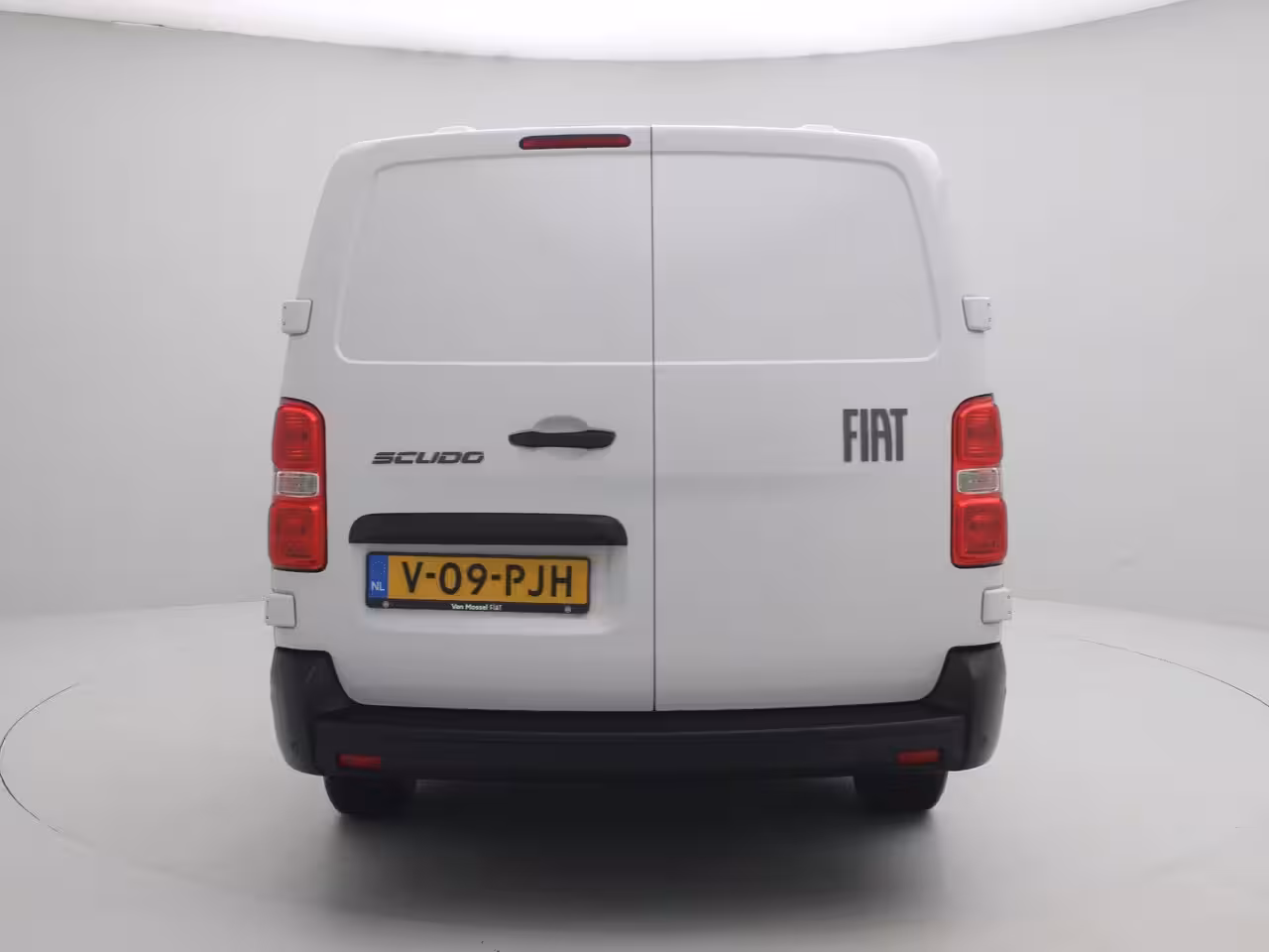 Fiat Scudo 2.0 Diesel 145 S&S L3 145 PK | Navi | 3 Zits | Achter Deuren | Betimmering | BPM vrij