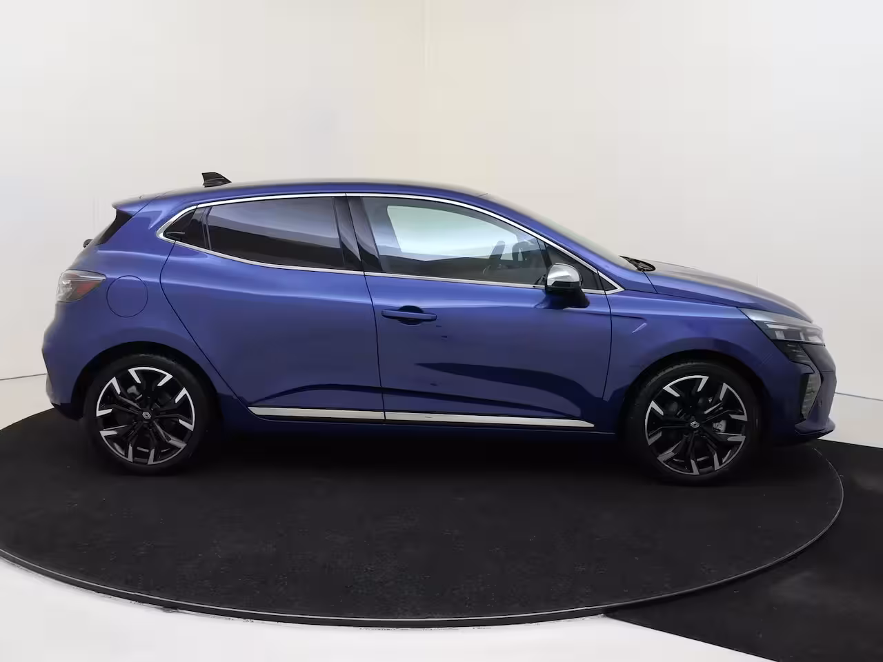 Renault Clio 1.6 E-Tech Full Hybrid 145 techno | 1e Eigenaar | BOSE Audio | Navigatie | Camera | 17'' L