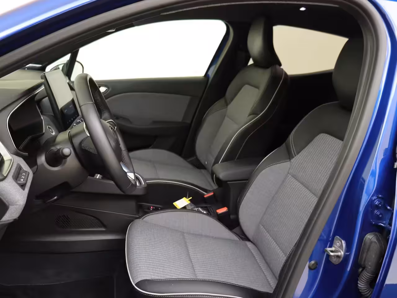 Renault Clio 1.6 E-Tech Full Hybrid 145 techno | 1e Eigenaar | BOSE Audio | Navigatie | Camera | 17'' L
