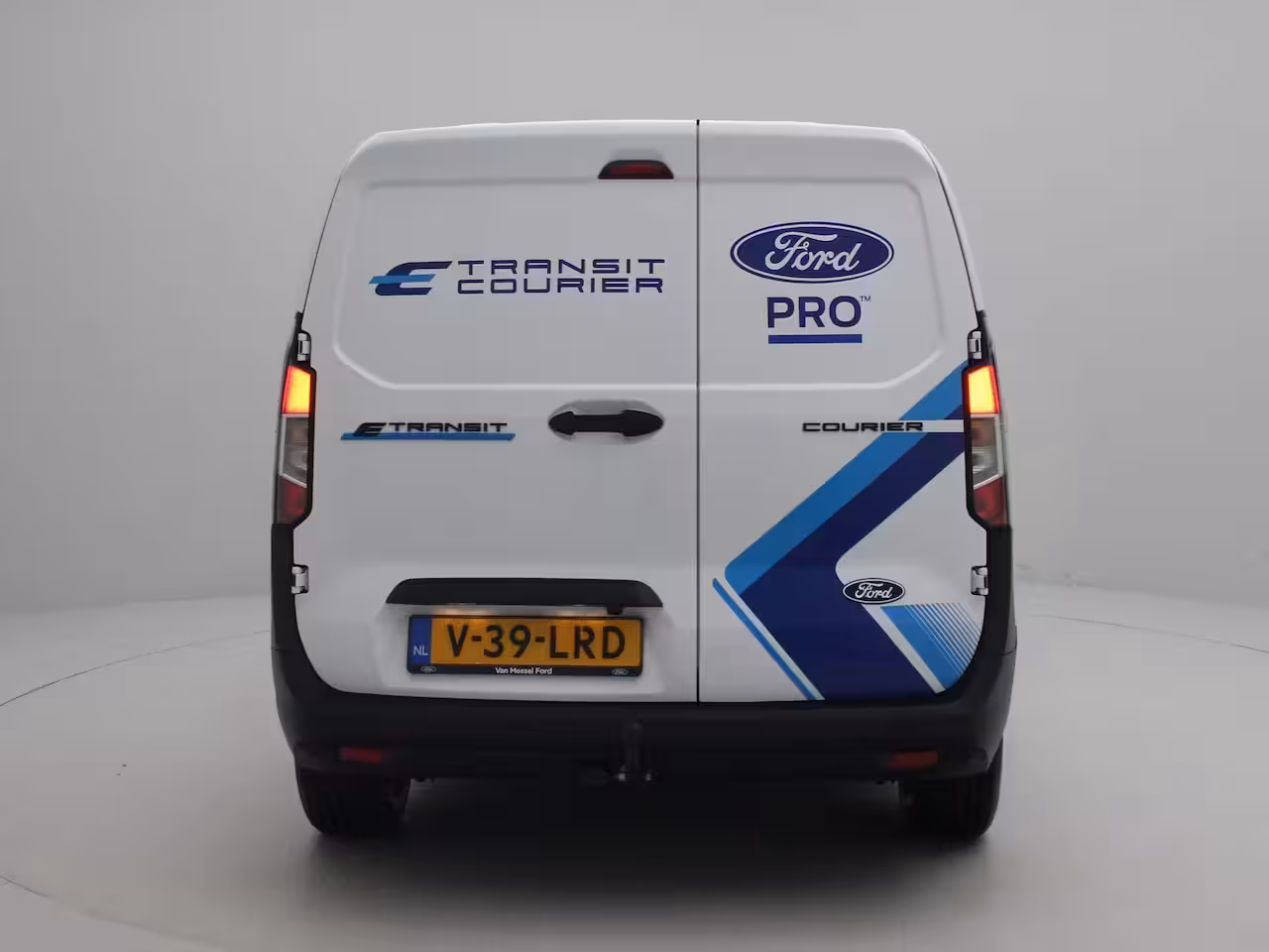 Ford E-Transit Cour. Trend 44 kWh