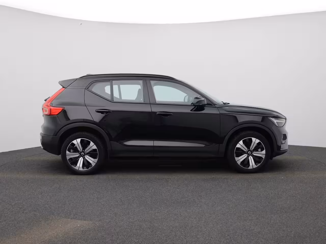 Volvo XC40 Recharge Core | Cruise Control | Achteruitrijcamera | Virtual Cockpit | Climate Control |