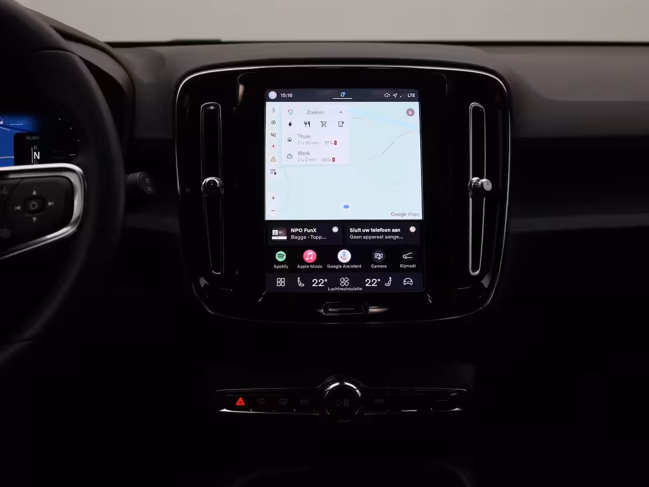 Volvo XC40 Recharge Core | Cruise Control | Achteruitrijcamera | Virtual Cockpit | Climate Control |