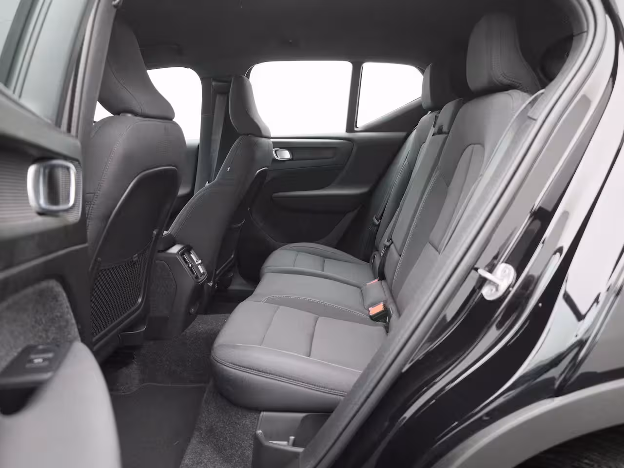 Volvo XC40 Recharge Core | Cruise Control | Achteruitrijcamera | Virtual Cockpit | Climate Control |