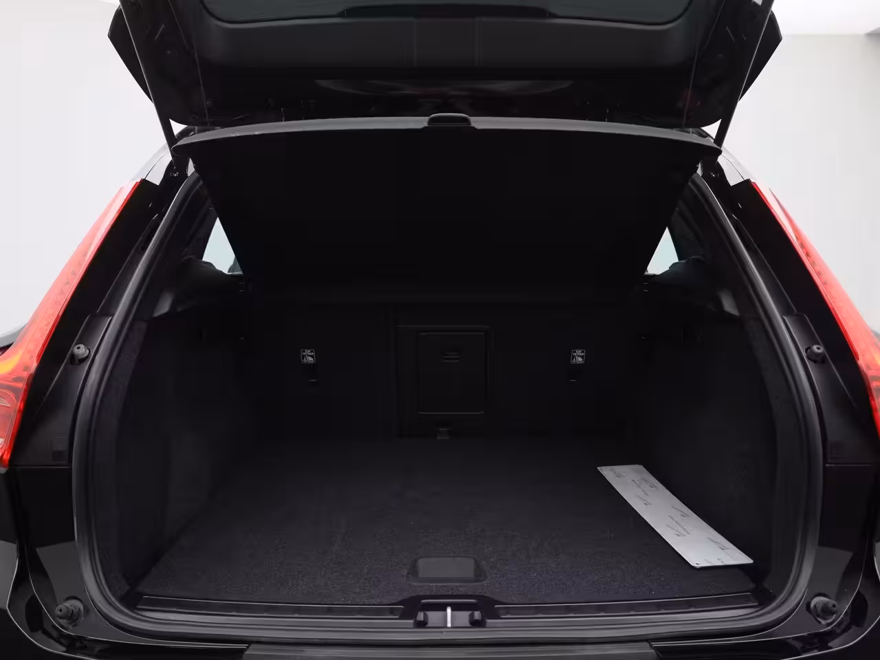 Volvo XC40 Recharge Core | Cruise Control | Achteruitrijcamera | Virtual Cockpit | Climate Control |