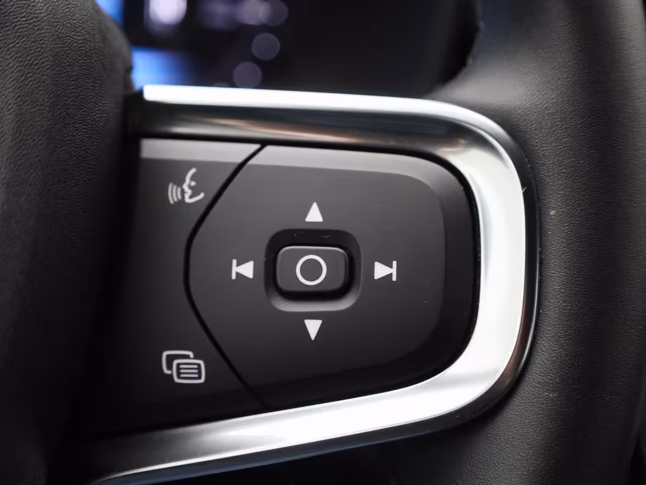 Volvo XC40 Recharge Core | Cruise Control | Achteruitrijcamera | Virtual Cockpit | Climate Control |