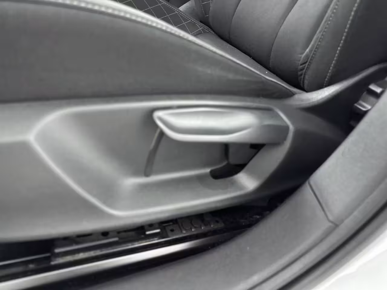 Skoda Scala 1.0 TSI Ambition 110PK | Automaat | Navigatie | Stoelverwarming | Cruise Control | Achteru