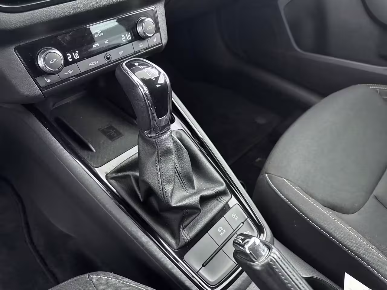 Skoda Scala 1.0 TSI Ambition 110PK | Automaat | Navigatie | Stoelverwarming | Cruise Control | Achteru