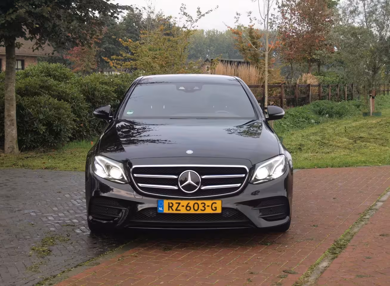 Mercedes-Benz E-klasse 200 Prestige Plus AMG | Widescreen Display | AMG-Pakket | Burmester | Sfeerverlichting | C
