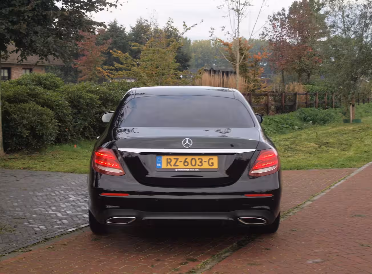 Mercedes-Benz E-klasse 200 Prestige Plus AMG | Widescreen Display | AMG-Pakket | Burmester | Sfeerverlichting | C