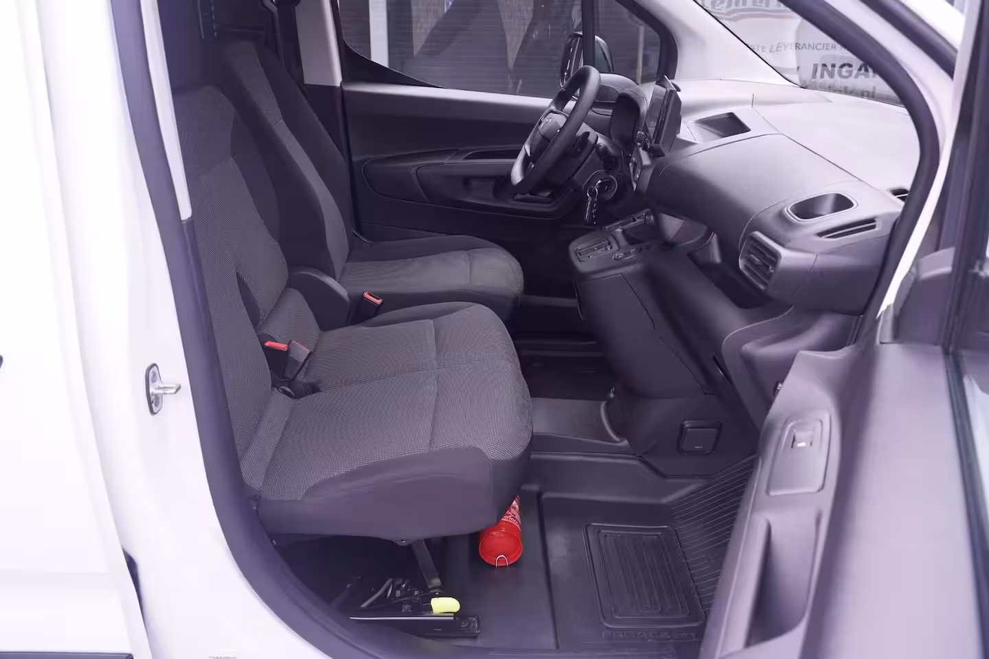 Toyota ProAce City 1.5 D-4D 130 pk L1 Navigator Navi, Camera, Apple Carplay, Cruise Control, Laadruimte Pakke