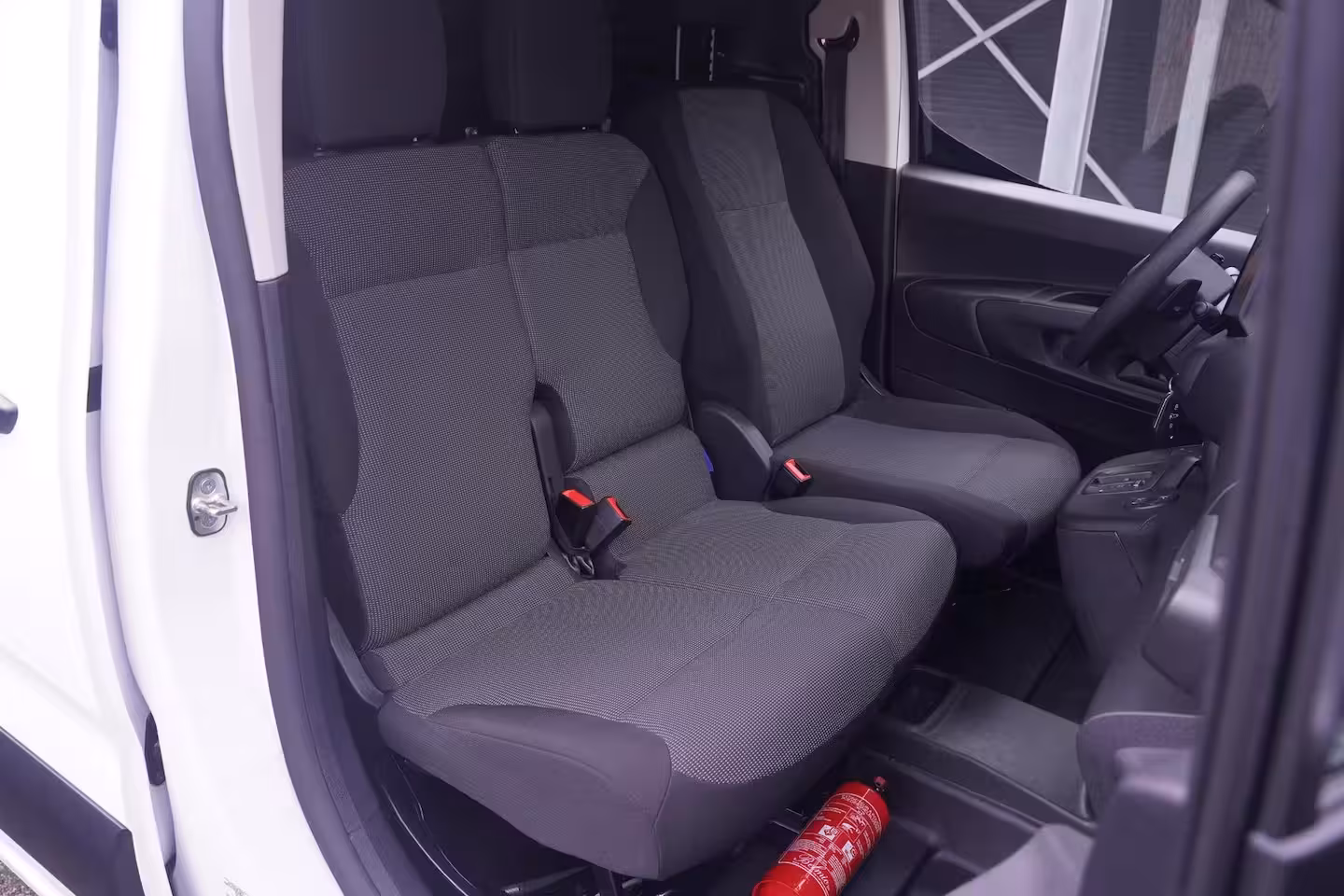 Toyota ProAce City 1.5 D-4D 130 pk L1 Navigator Navi, Camera, Apple Carplay, Cruise Control, Laadruimte Pakke