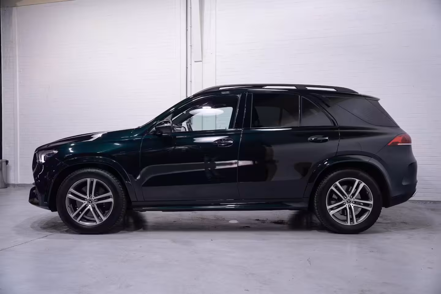 Mercedes-Benz GLE-Klasse 400 cdi GLE 400 d 4MATIC pano-dak luchtvering lederen-bekleding HUD ACC burmester private