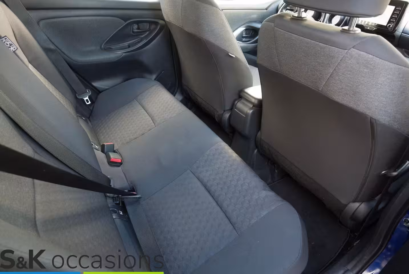 Toyota Yaris 1.5 Hybrid 10j Garantie Dynamic Navi LED Keyless