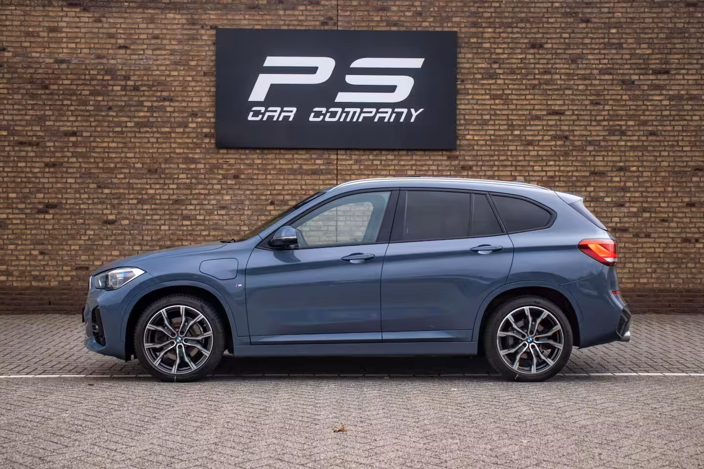BMW X1 xDrive25e M-Sport, Pano, Leder, Memory, H&K, ACC