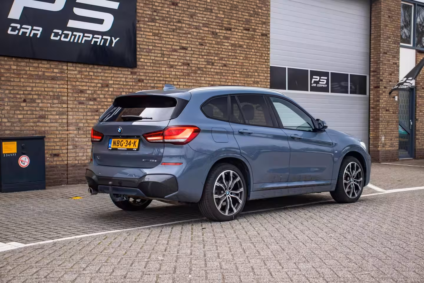 BMW X1 xDrive25e M-Sport, Pano, Leder, Memory, H&K, ACC