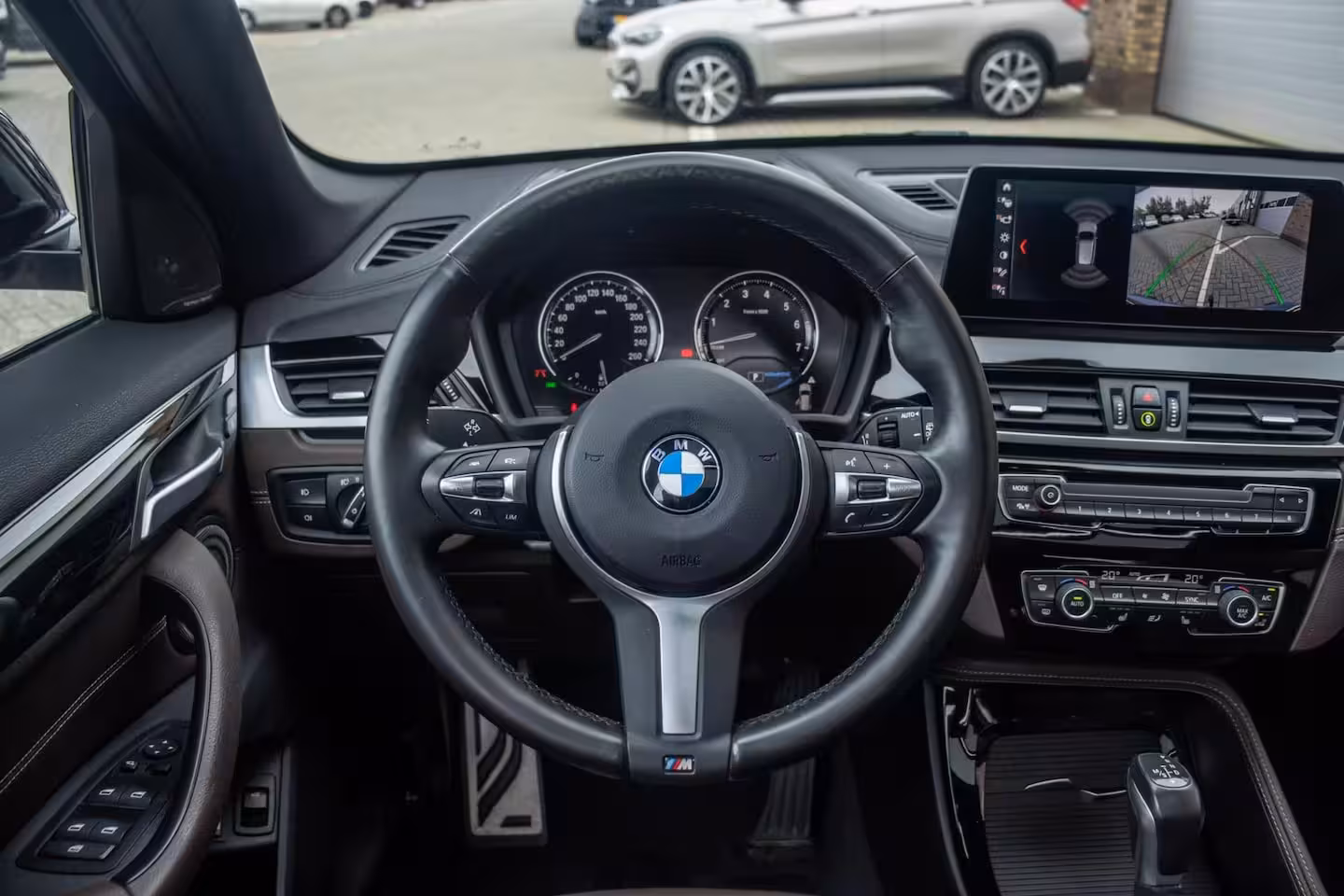 BMW X1 xDrive25e M-Sport, Pano, Leder, Memory, H&K, ACC