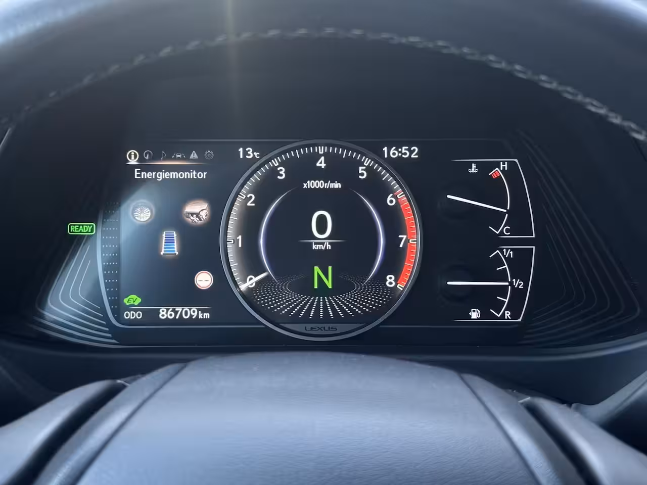 Lexus UX 250h AWD Executive Line | Adaptieve Cruise Control | Verwarmde voorstoelen | Alcantara Bek