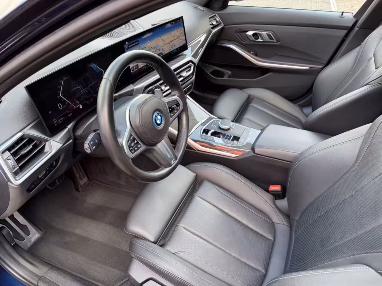 BMW 3-serie Touring 320e M-Sport Pano Laser ACC Trekhaak