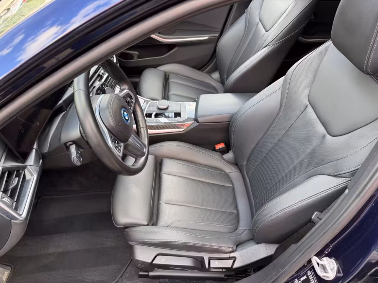 BMW 3-serie Touring 320e M-Sport Pano Laser ACC Trekhaak