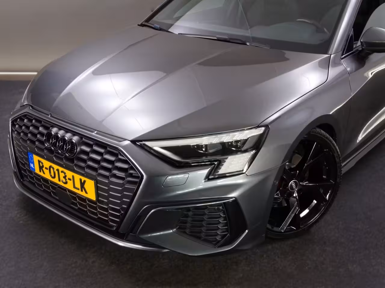 Audi A3 Limousine 35 TFSI Edition One (RS-STOELEN, ADAPTIVE CRUISE, PANO, APPLE CARPLAY/ANDROID AUTO, STOELV