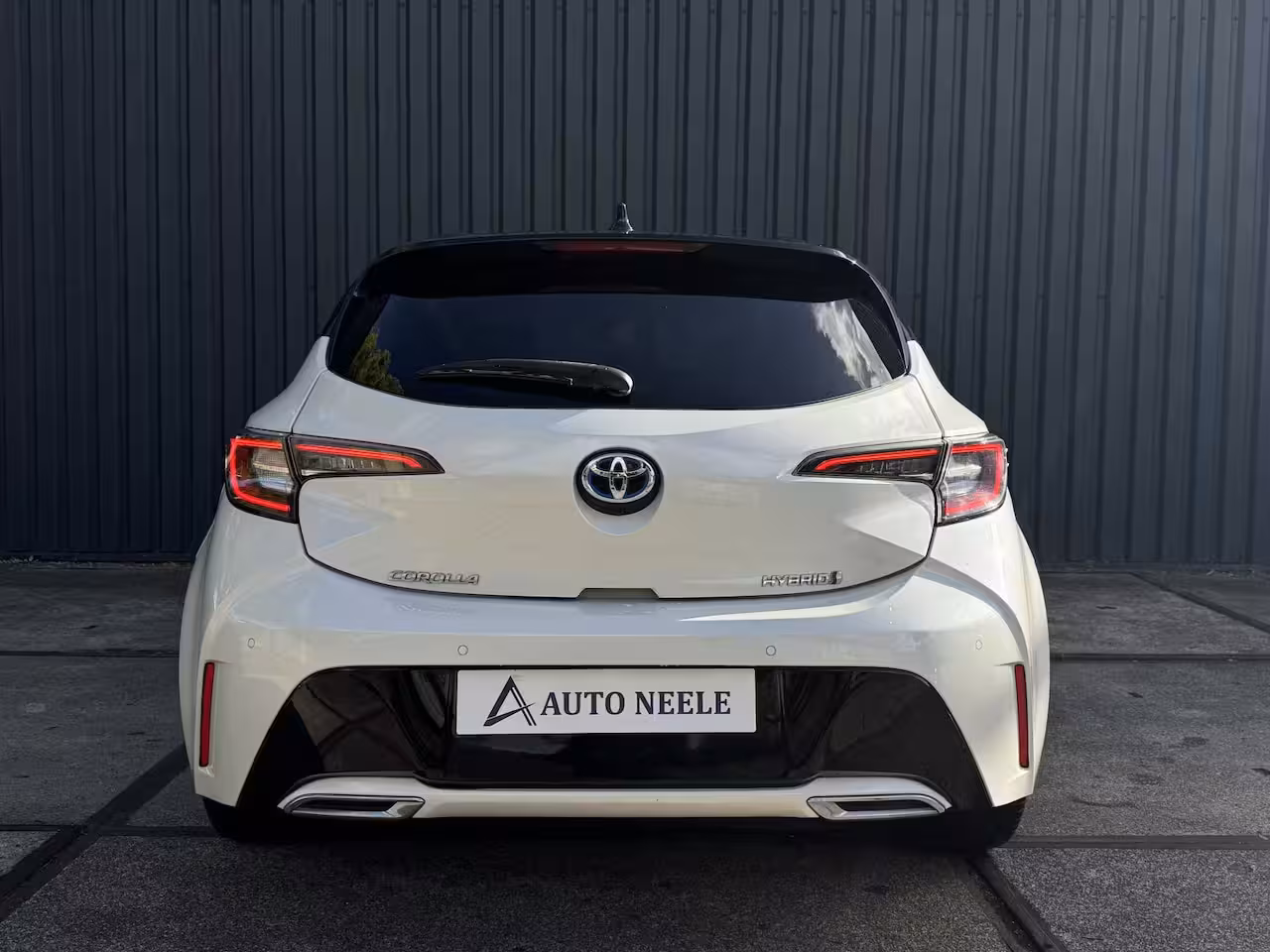 Toyota Corolla 2.0 Hybrid 184 pk Executive Two-Tone, Dealeronderh, JBL
