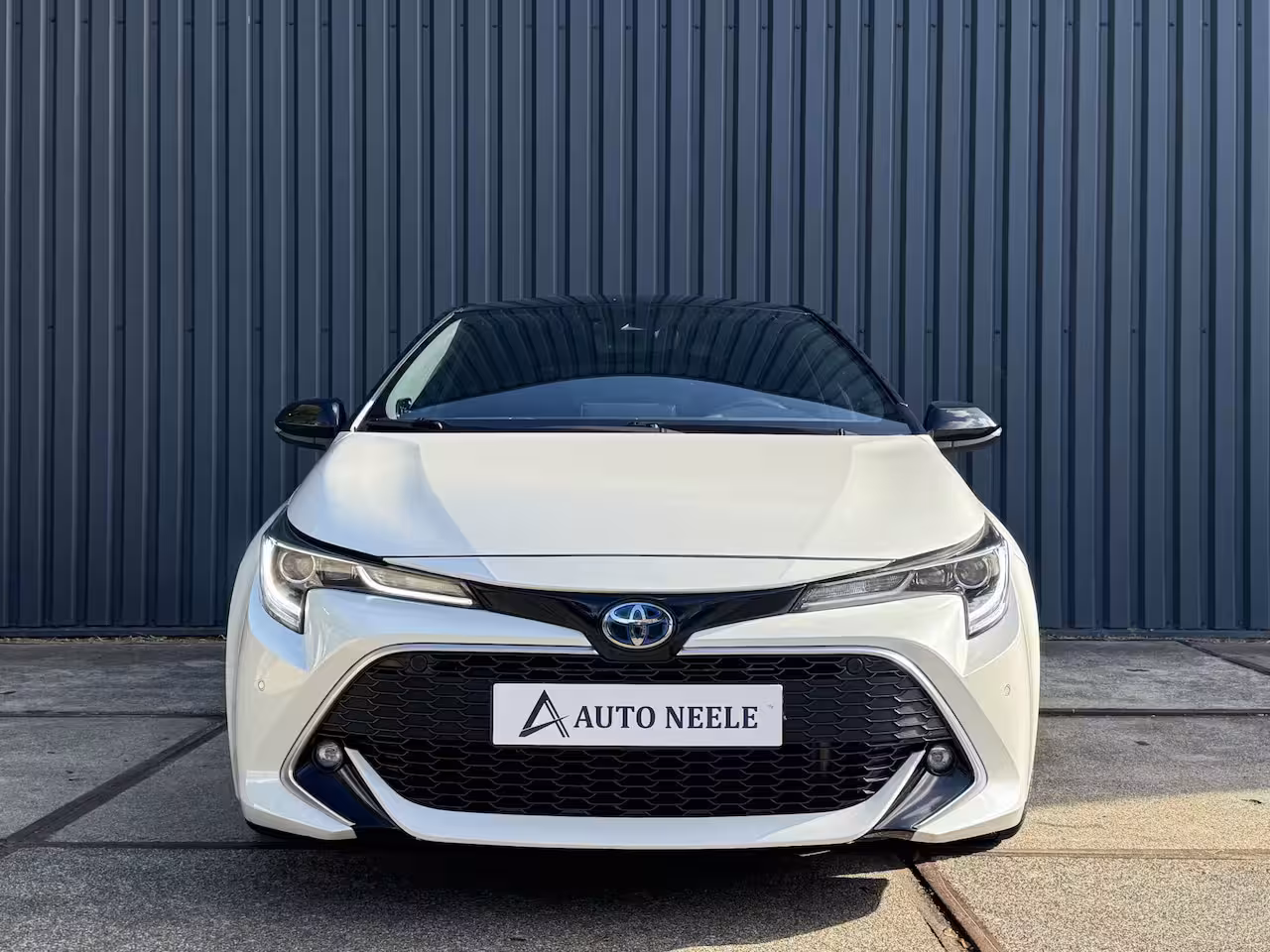 Toyota Corolla 2.0 Hybrid 184 pk Executive Two-Tone, Dealeronderh, JBL