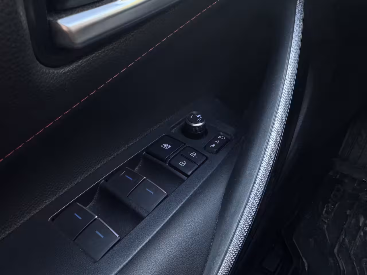 Toyota Corolla 2.0 Hybrid 184 pk Executive Two-Tone, Dealeronderh, JBL