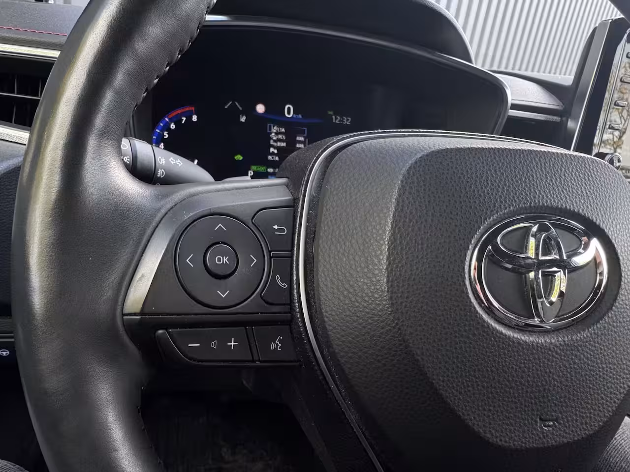 Toyota Corolla 2.0 Hybrid 184 pk Executive Two-Tone, Dealeronderh, JBL