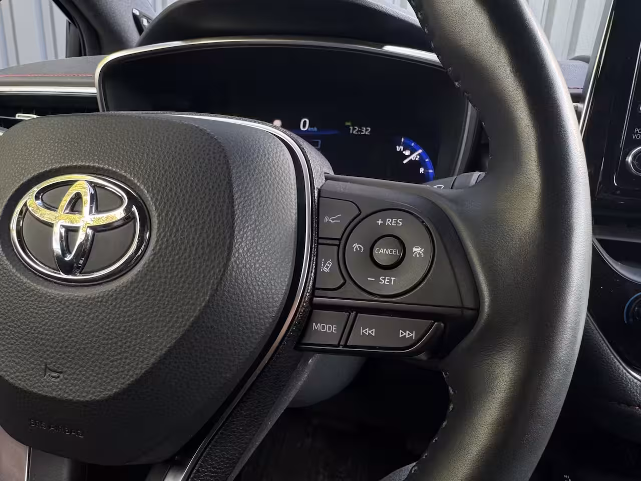 Toyota Corolla 2.0 Hybrid 184 pk Executive Two-Tone, Dealeronderh, JBL