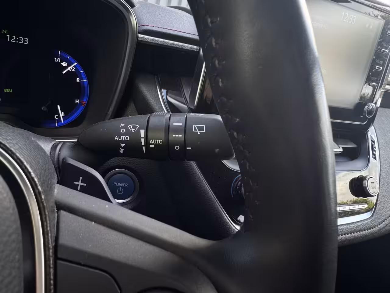 Toyota Corolla 2.0 Hybrid 184 pk Executive Two-Tone, Dealeronderh, JBL