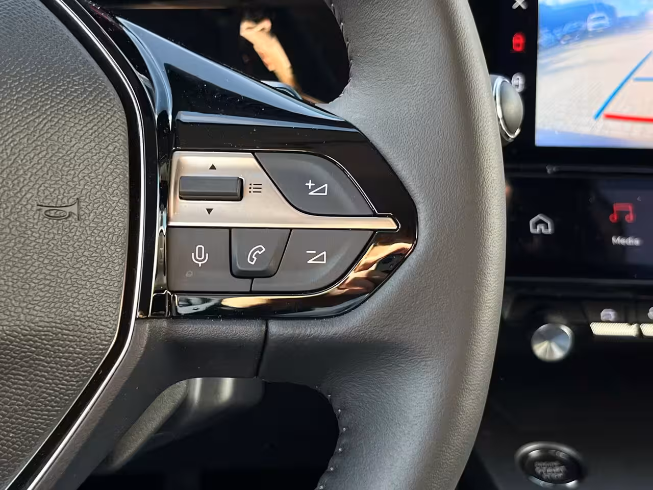 Peugeot 308 SW 1.2 Hybrid 136 e-DCS6 Allure Stoel/stuur verwarming | Carplay | 360° Camera | | Achterbank