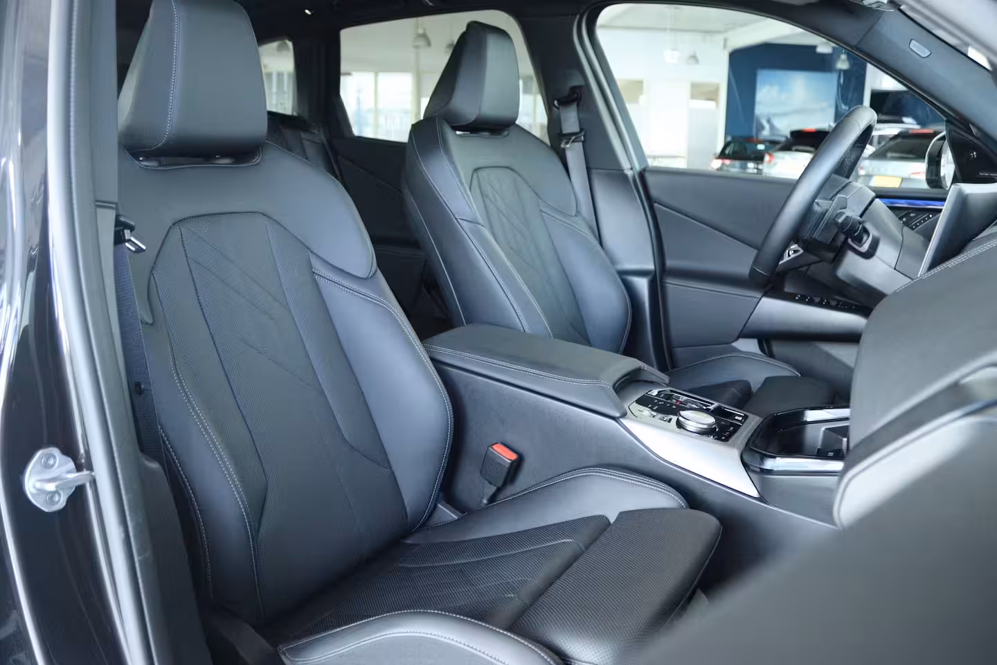 BMW X3 30e xDrive M-Sport | Harman & Kardon | Head-up | 360 Camera | Panoramadak | Stoelverwarmin