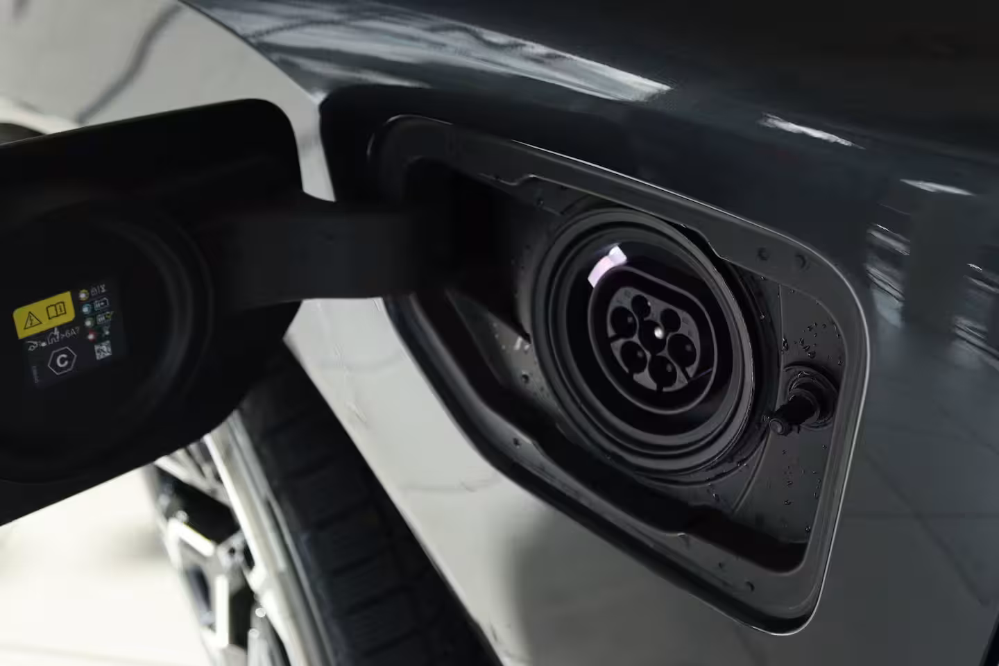 BMW X3 30e xDrive M-Sport | Harman & Kardon | Head-up | 360 Camera | Panoramadak | Stoelverwarmin