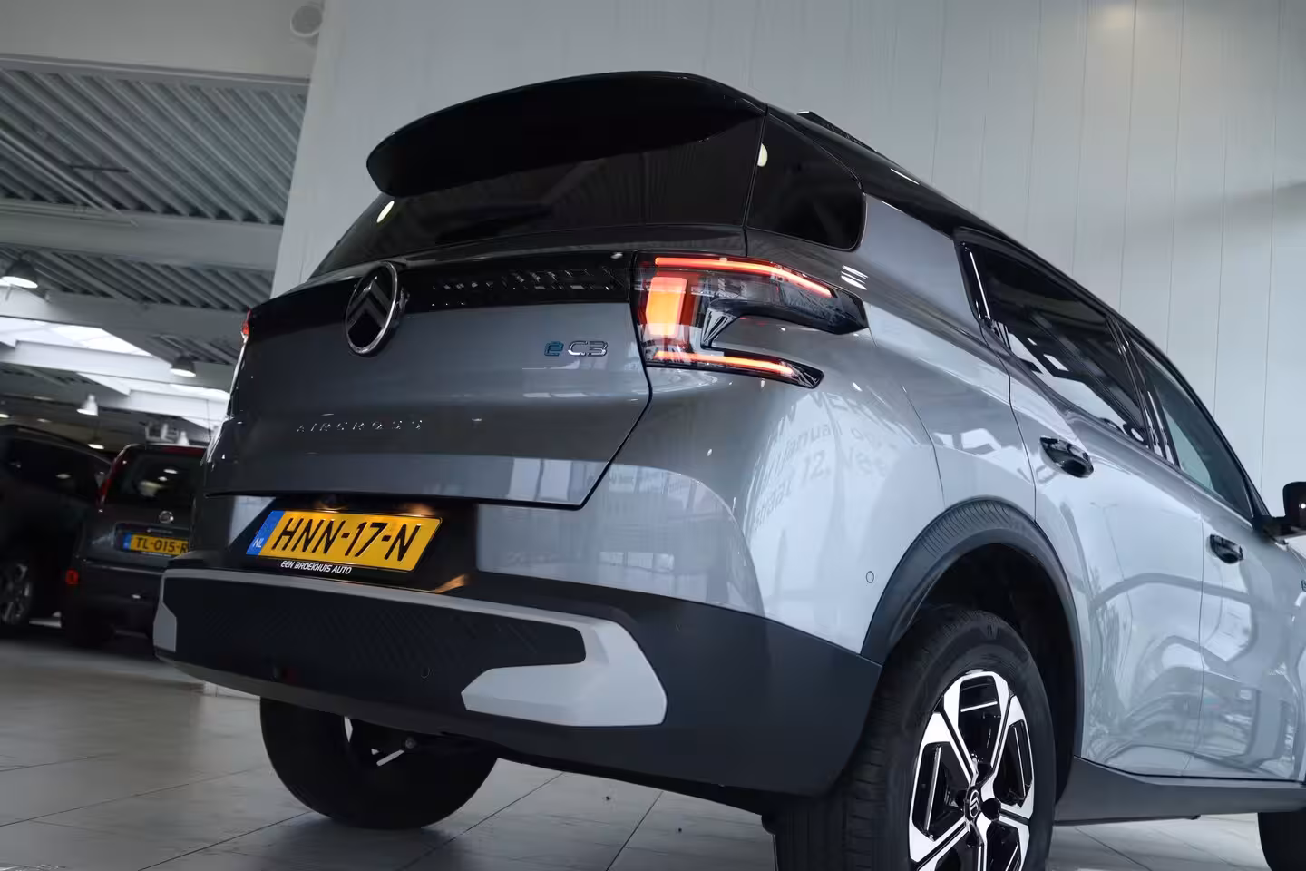 Citroën Ë-C3 Aircross Max 113pk 44 kWh | Cruise Control | Achteruitrijcamera | Climate Control | Navigatie | Car
