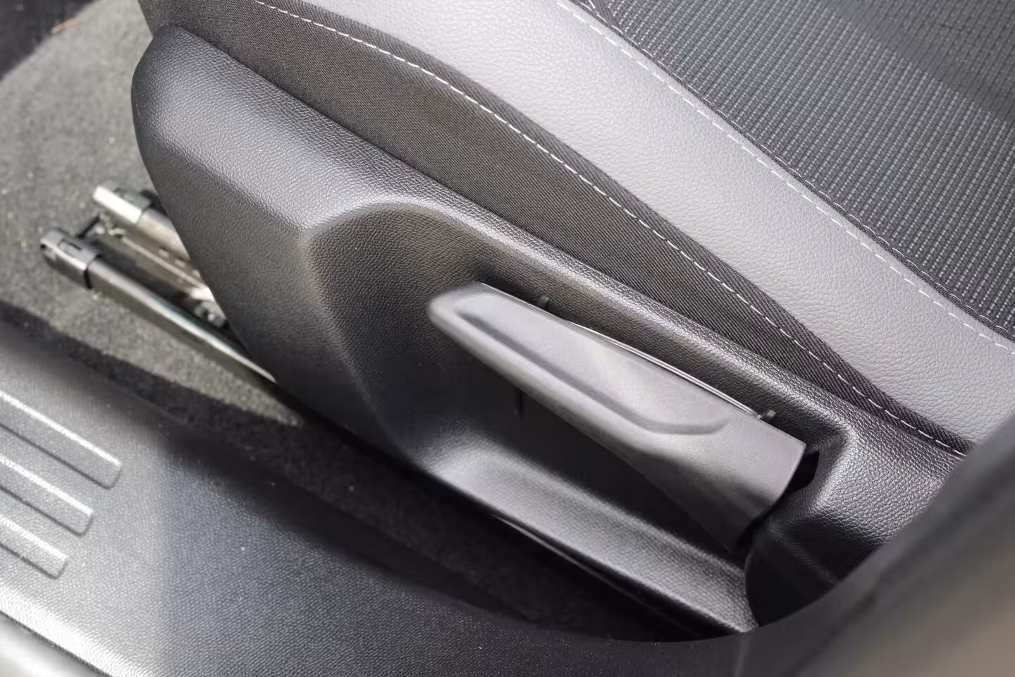 Opel Mokka-e GS 54 kWh | Fase 3 laden | Navigatie | Camera | Stuurverwarming | Apple carplay | Bluetoot
