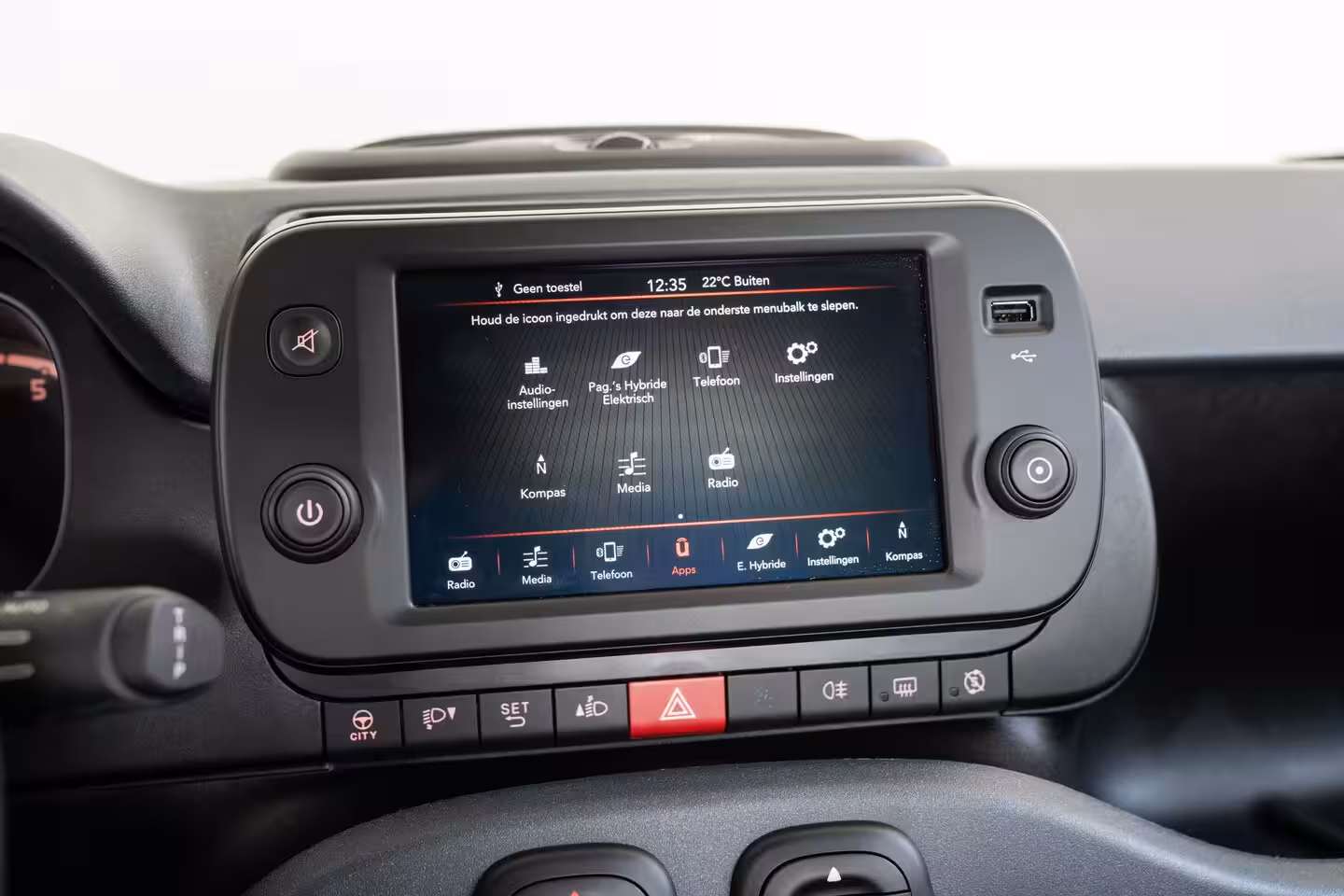 Fiat Panda 1.0 Hybrid | Climate Controle | Parkeersensoren | Apple Carplay & Android Auto | Bestuurde