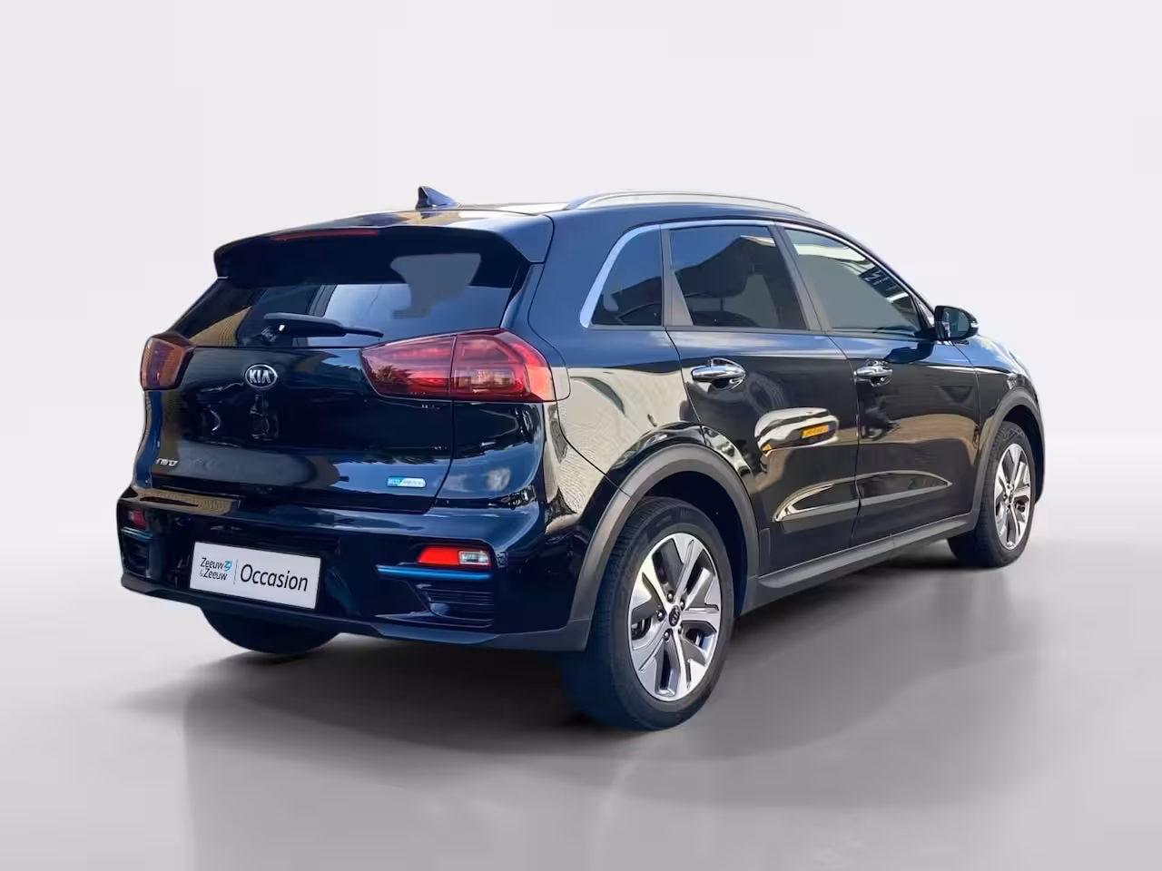 Kia e-Niro ExecutiveLine 64 kWh | Climate control | Leder | Stoel + stuurverwarming en ventilatie | S