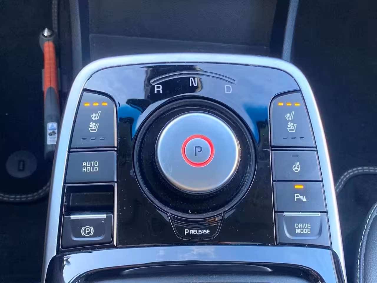 Kia e-Niro ExecutiveLine 64 kWh | Climate control | Leder | Stoel + stuurverwarming en ventilatie | S