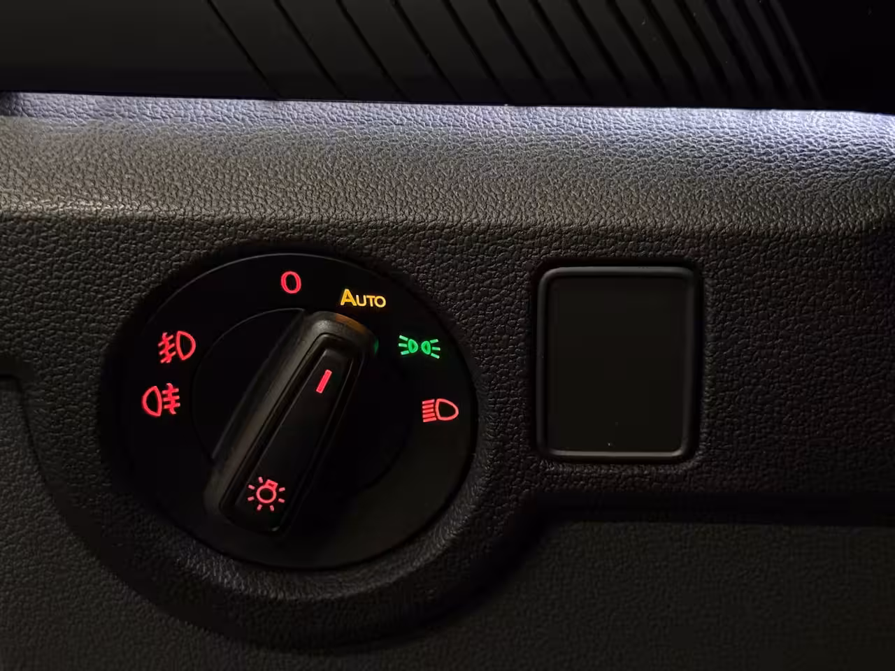 Volkswagen T-Cross 1.0 TSI Style Digital Camera Led Beats 116 PK