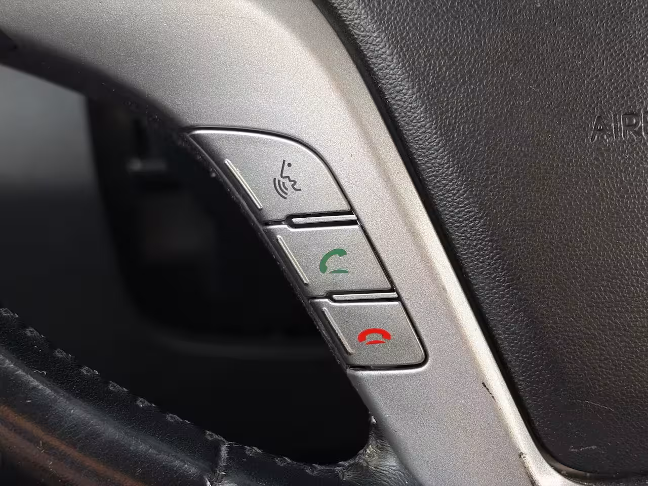 Hyundai ix20 1.6i Go | Stoelverwarming | Trekhaak | After market Achteruitrijcamera | Bluetooth telefoo