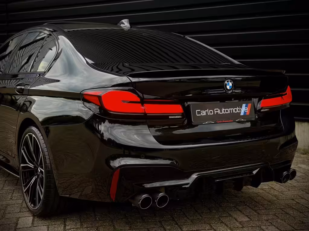 BMW 5-serie 540i xDrive M-PERF. SOFT|B&W|DAK|HUD|360|4WL STURING
