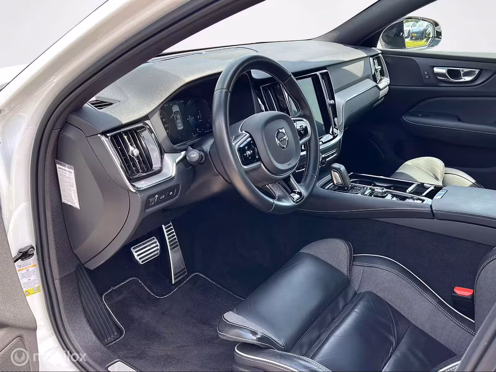Volvo S60 2.0 T6 AWD Twin Engine R-Design