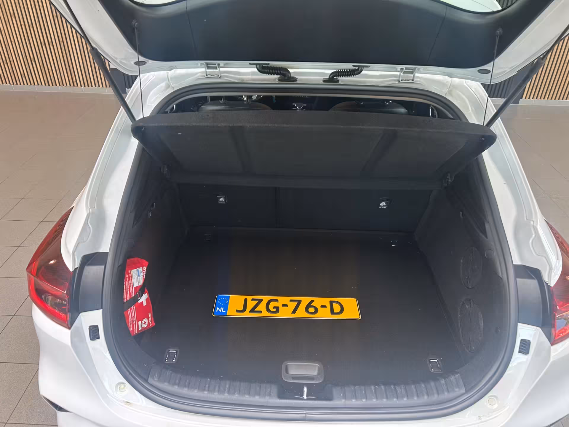Kia XCeed 1.4 T-GDi DynamicPlusLine Automaat|JBL|ACC|Camera|Navi|Leder